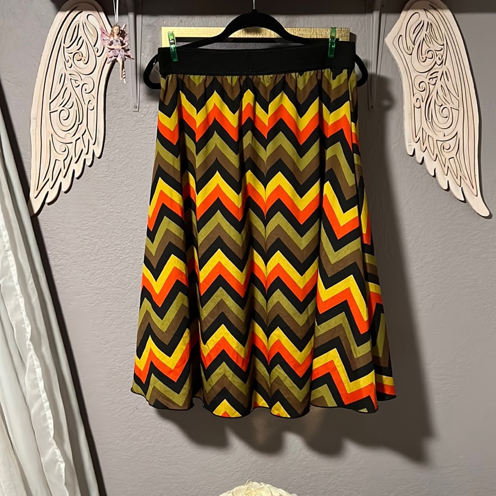 LuLaRoe A-Line Skirt Chevron Print Retro Elastic Waist Brown Black Green Orange